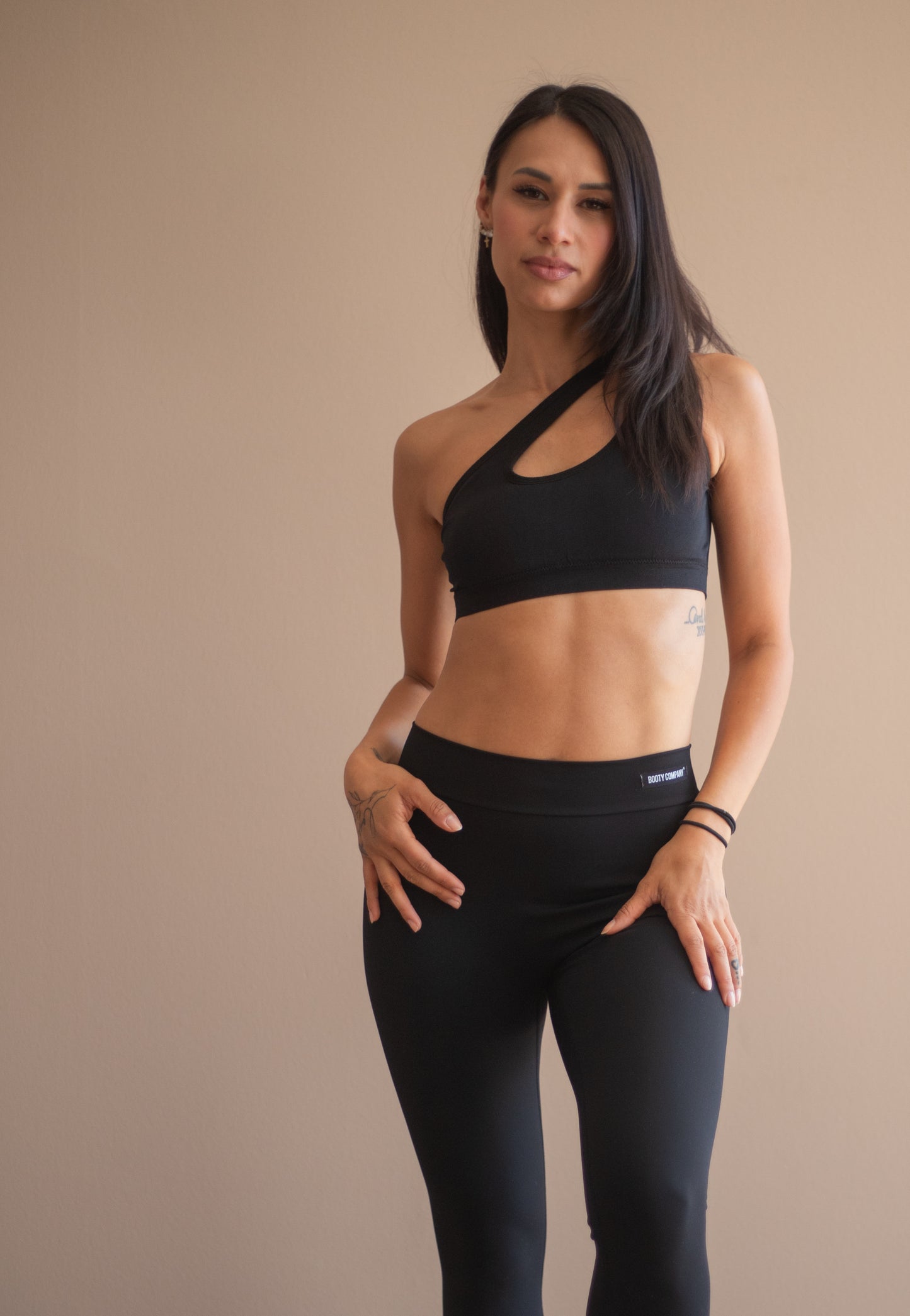 V-TAILLE - Onyx